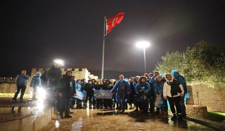 Turizm acenteleri yetkilileri Hereke Kalesi’ne hayran kaldı