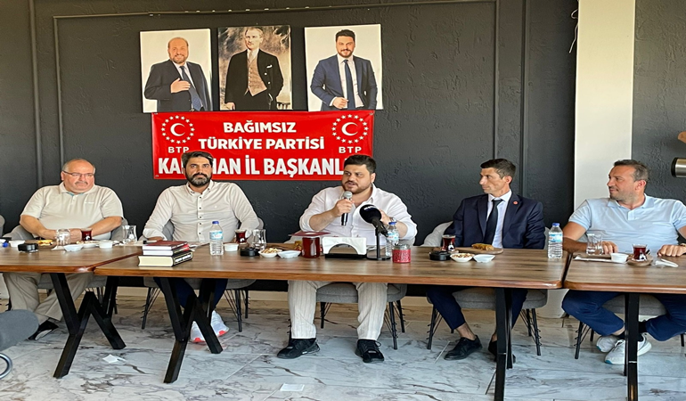 Türk milletini dünyanın ucuz işçileri yapmak istiyorlar