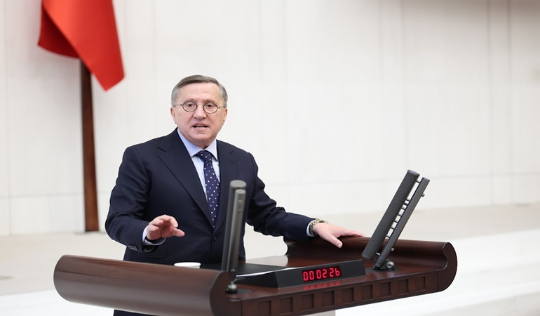 Türkkan, İzmit Körfez Dip Çamuru TBMM gündemine taşıdı