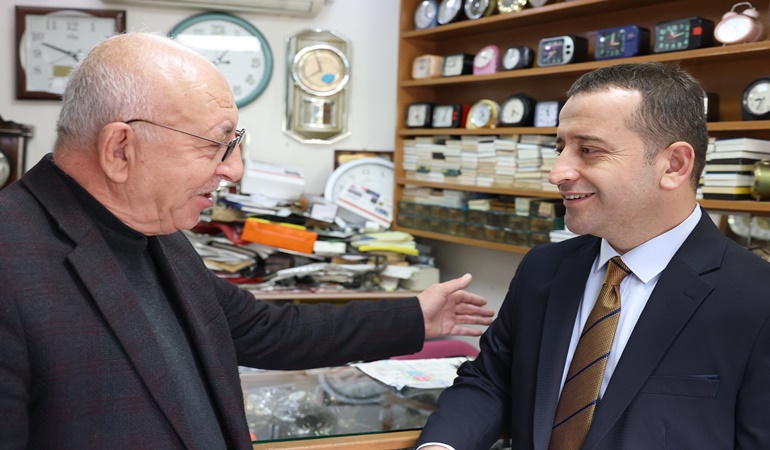 Tutuş: İzmitliler sosyal medya belediyeciliğinden bıktı