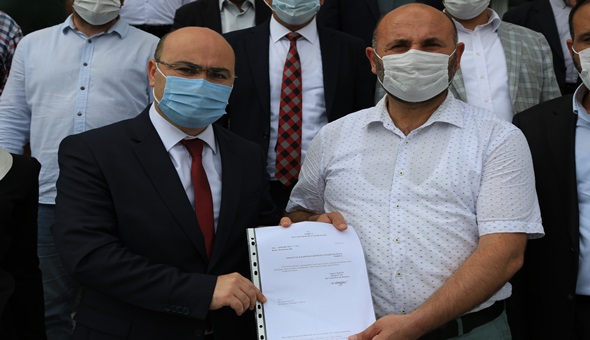 Ufuk Acay mazbatasını aldı