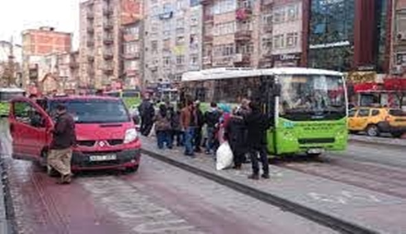 Ulaşım zammına tepki