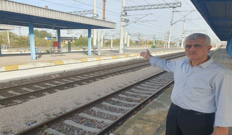 Ulaştırma Bakanı ve Kocaeli Valisi bu sorunu çözmeli