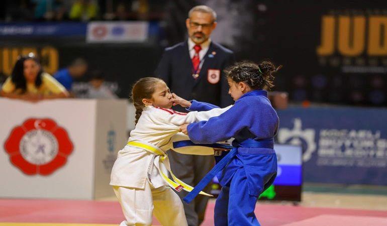 Uluslarası Judo turnuvası başladı
