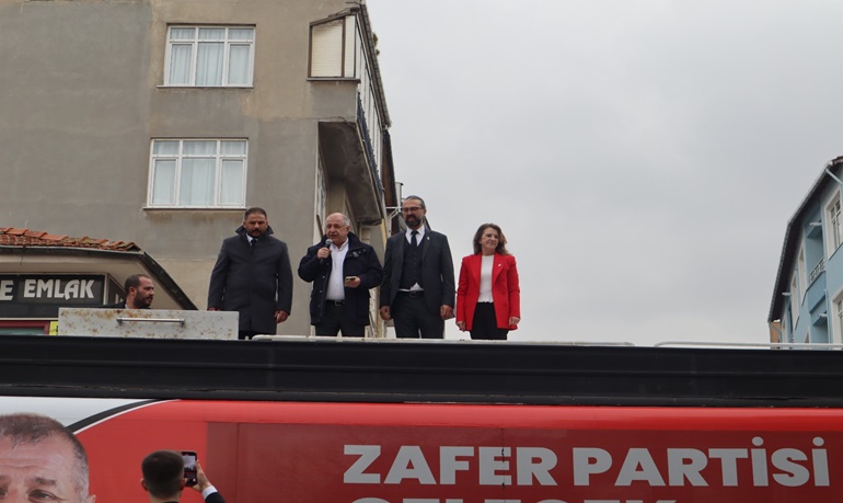 Ümit Özdağ Darıca’da halka seslendi