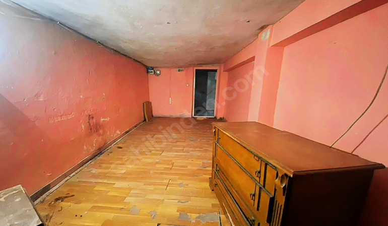 Üniversite öğrencilerine bu evler mi reva görülüyor?