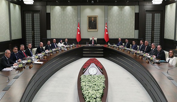 Ünlü anketçi o tarihe dikkat çekti! 