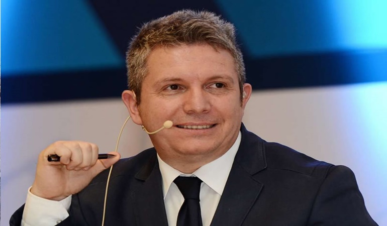 Ünlü spor spikeri Gölcük'te gençlerle seslenecek