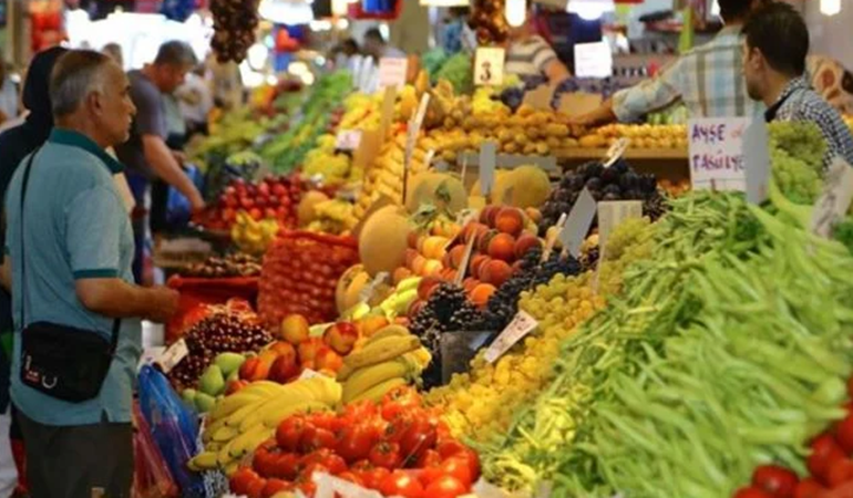 Üretici de tüketici de bu zor günleri aşamaz