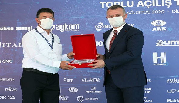 Üretimin ve yatırımın yanındayız 