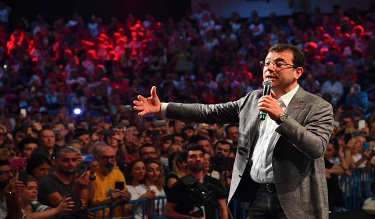 Utanmaz, iftiracı, yalancı