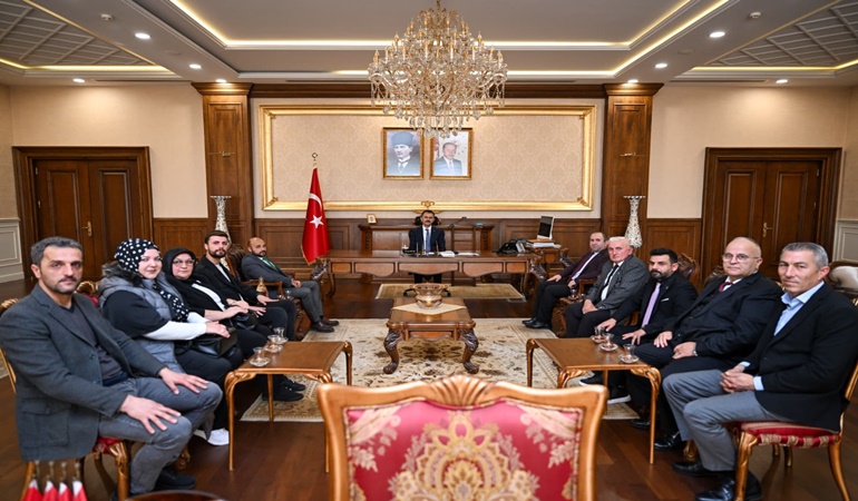 Vali Aktaş, Gelecek Partisi Kocaeli İl yönetimini ağırladı