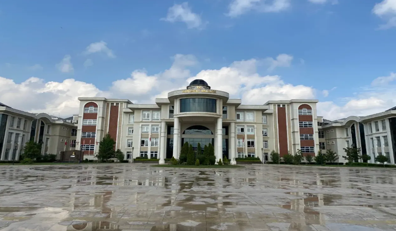 Vali Aktaş’ın aşçısı evinde ölü bulundu