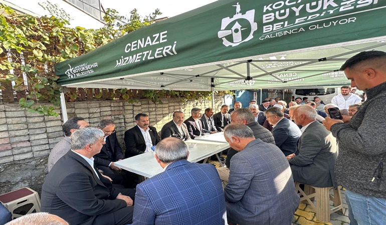 Vali Aktaş’tan Dilovası'nda taziye ziyareti