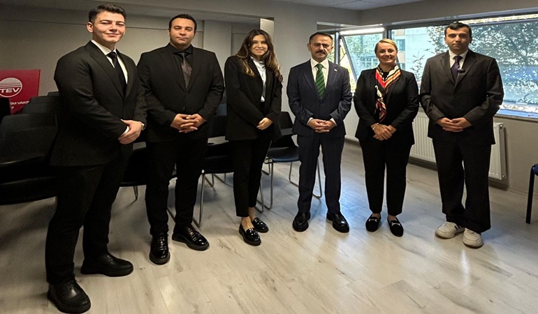 Vali Aktaş’tan Türk Eğitim Vakfı Kocaeli Şubesi’ne ziyaret