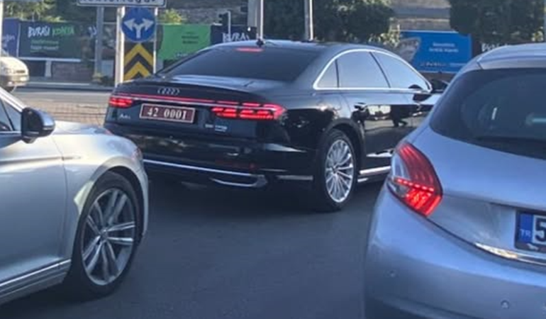 Vali bu davranışı ile vatandaşı şaşırttı!