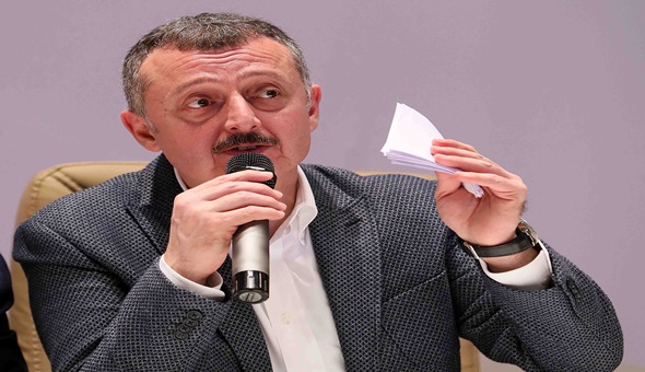 Vampir kanı nasıl içiyorsa,  bunlar da petrolü öyle içiyor