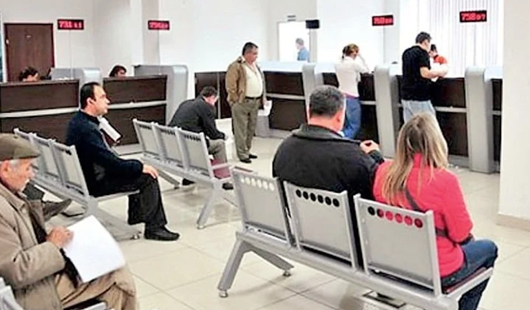 Vatandaş 1 haftada 13.6 milyar borçlandı