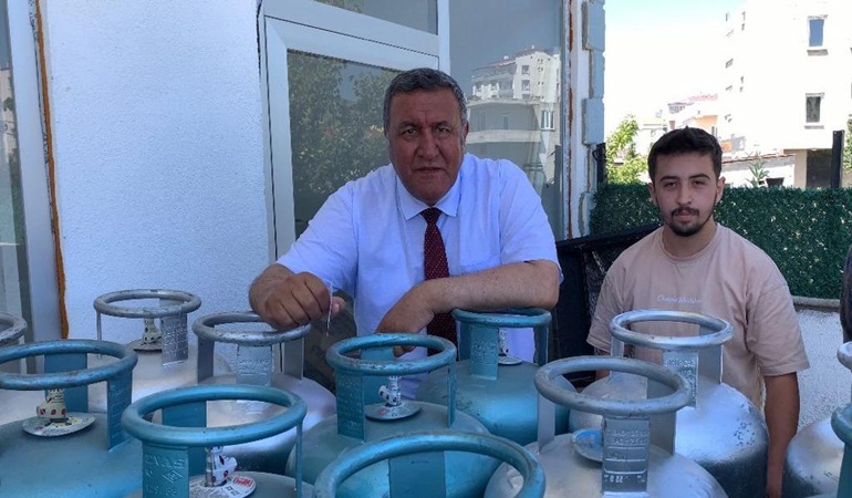 Vatandaş artık mutfak tüpünü 50 liralık doldurtmaya başladı