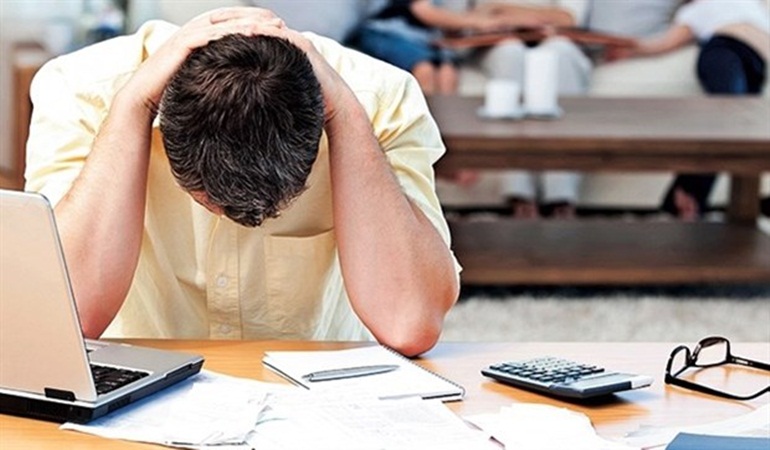 Vatandaş borç batağında