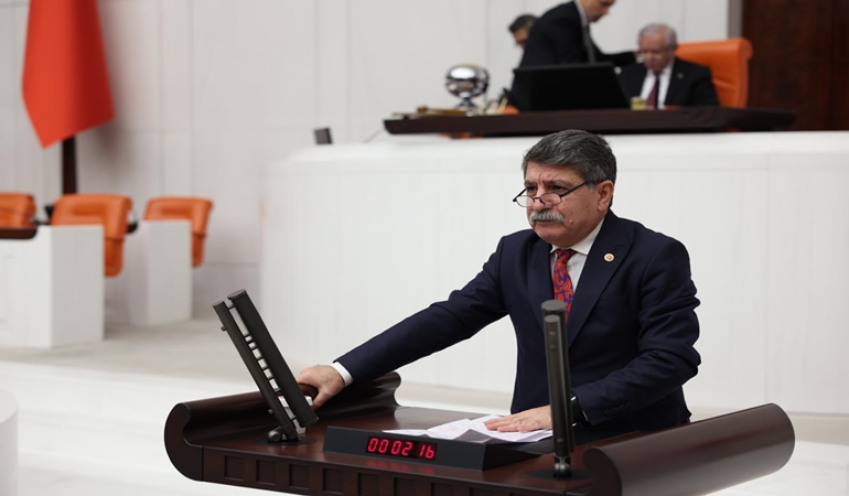 Vatandaş borç ve icra batağına sürüklendi