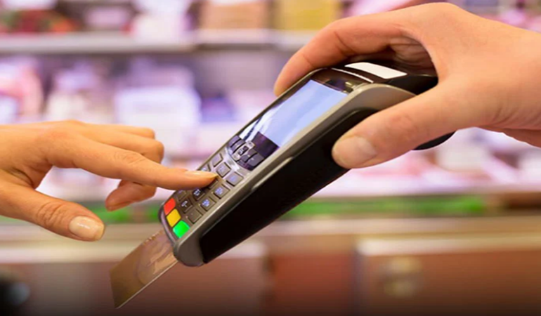 Vatandaş kredi kartına yüklendi