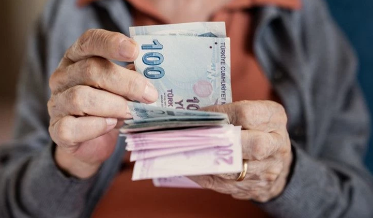 Vatandaşa soruldu: Emekli maaşı ne kadar olmalı?