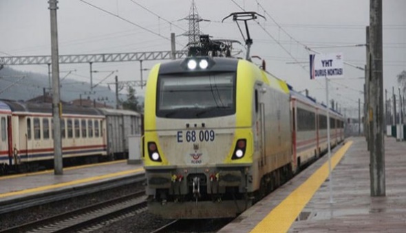 Vatandaşın ucuz ulaşım hakkı gasp ediliyor