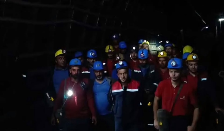 Ya haklarımız verilecek ya da buradan çıkmayacağız