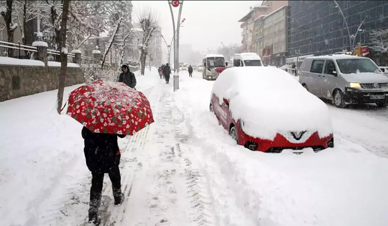 Yağmurlar ve soğuk hava! Kar ne zaman yağacak?