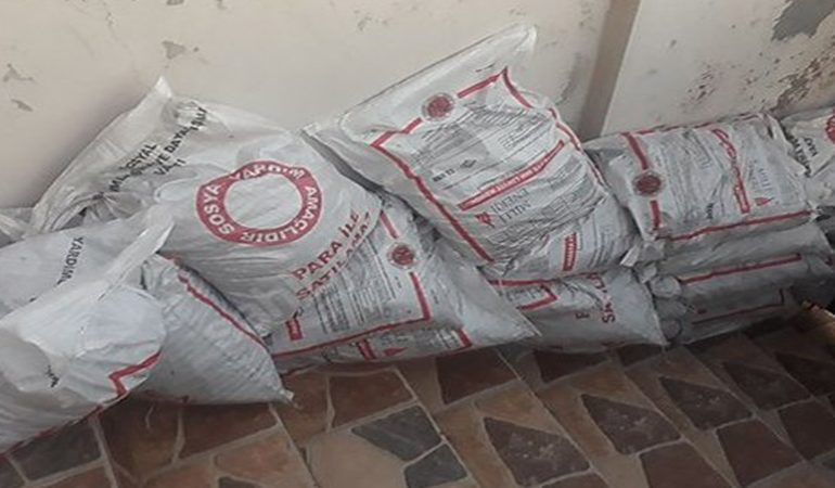 Yardım kömürü sosyal medyada satışa çıktı