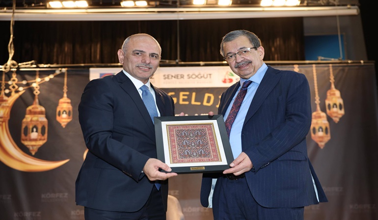 Yazar ve kültür insanı Hayati İnanç Körfezlilere seslendi