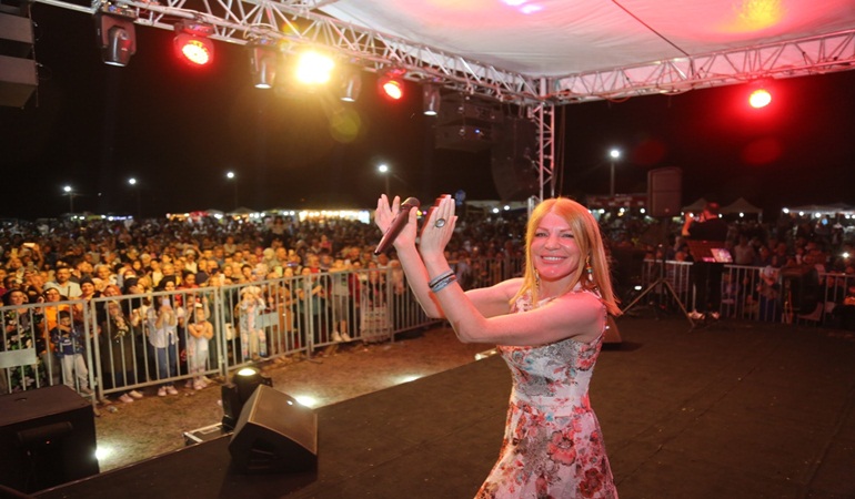 Yazlık Kadırga Şenlikleri muhteşem finalle sona erdi