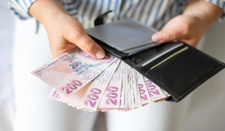 Yeni asgari ücret ve emekli zammı için net rakam