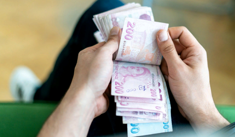 Yeni asgari ücreti kuruşu kuruşuna açıkladı