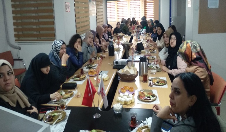 Yeniden Refah Çayırova’da da kahvaltılı buluşma