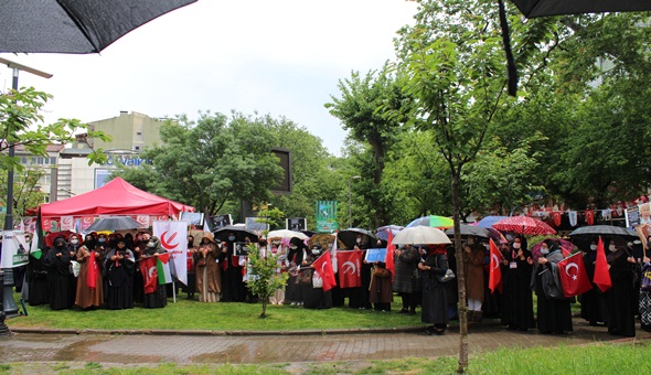 Yeniden Refahlı kadınlardan Filistin mesajı