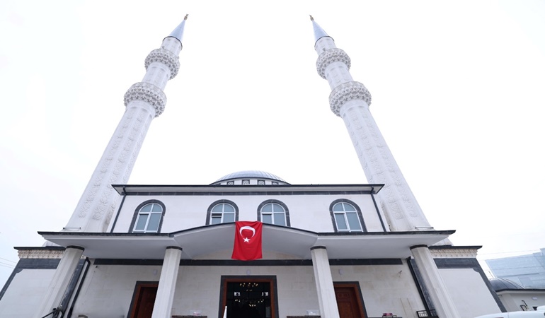 Yeşilova Yeni Boğaziçi Cami ibadete açıldı