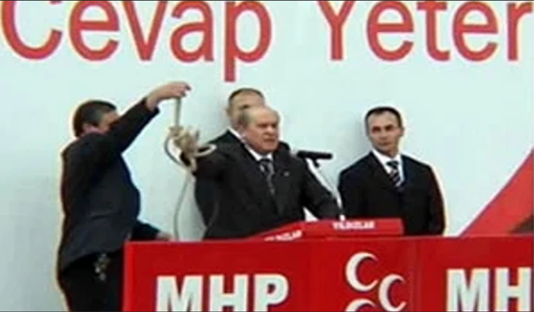 Yıl 1999: Asılsın, yıl 2025: N'asılsın!