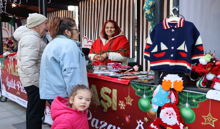 Yılbaşı İyilik Pazarı İzmitlileri bekliyor!