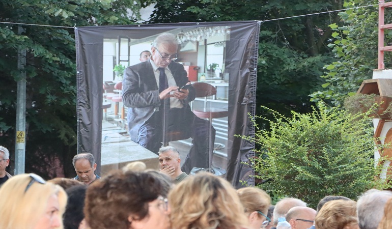 Yol arkadaşlarından Remzi Özkan için vefa gecesi