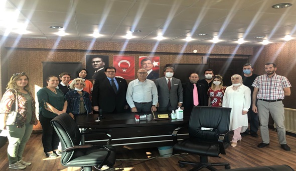 Yoldaşların yolu Gelecek’te kesişti