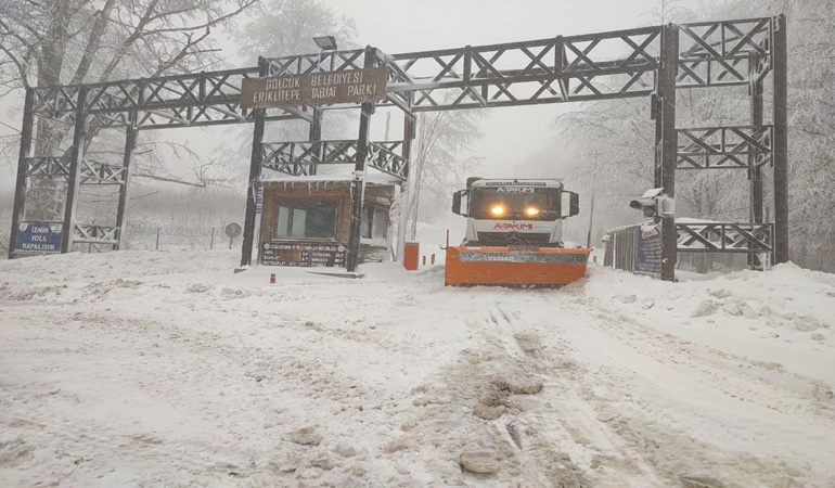 Yüksek kesimlerde kar mesaisi 