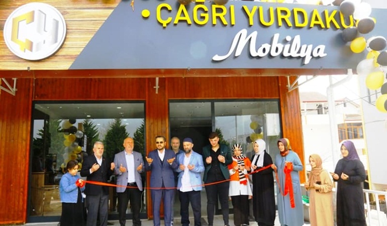 Yurdakul Mobilya Showroom Başiskele'de dualarla hizmete açıldı