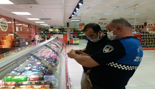 Zabıtadan etiket uyarısı