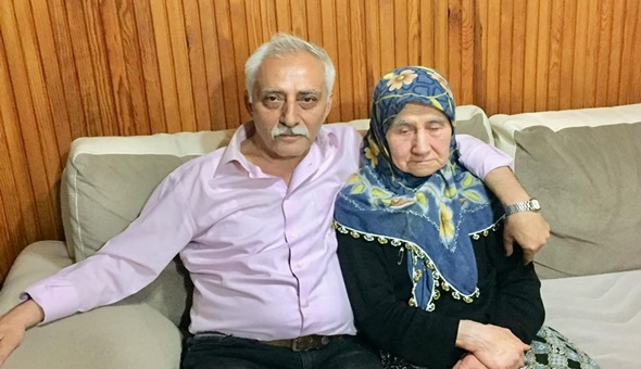 Zekai Kahyaoğlu'nun annesi coronadan öldü