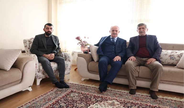 Zeki Aygün: Ahde vefa bizim en büyük değerimiz