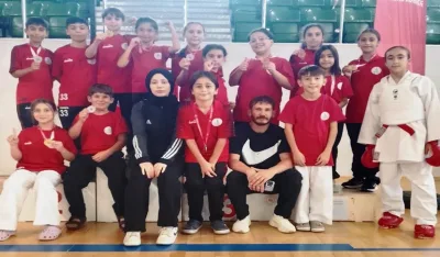 Darıca’da Körfezli karatecilerden madalya şov!